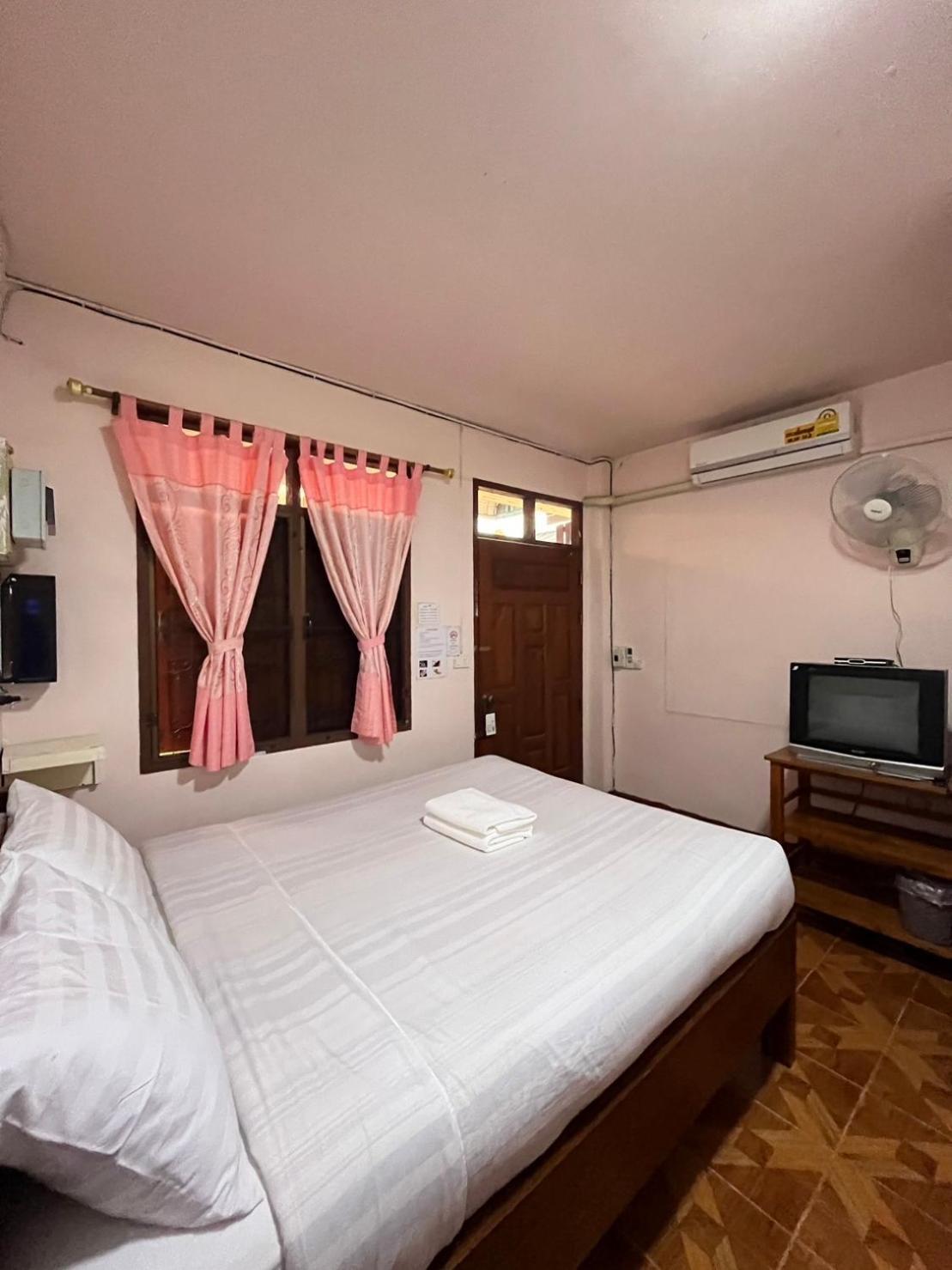 Hotel Happy In Pai Exteriér fotografie